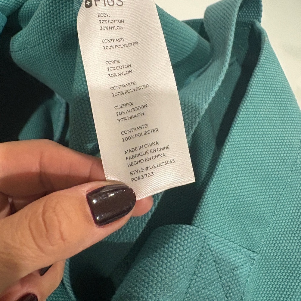 Figs Teal and Dark Teal Canvas Tote with Pink Logo - Picture 4 of 7
